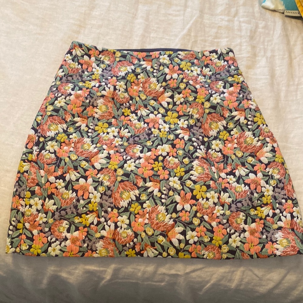 Flowered Loft skirt